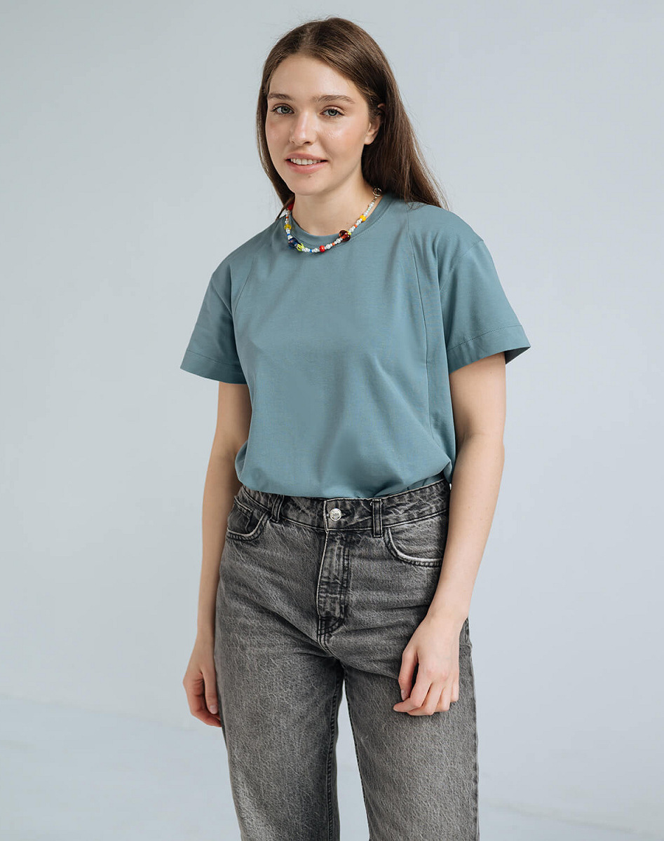 Oversized maternity and nursing t-shirt