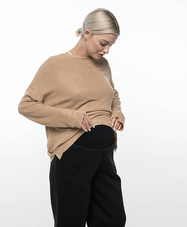 Fleece-lined maternity sweatpants