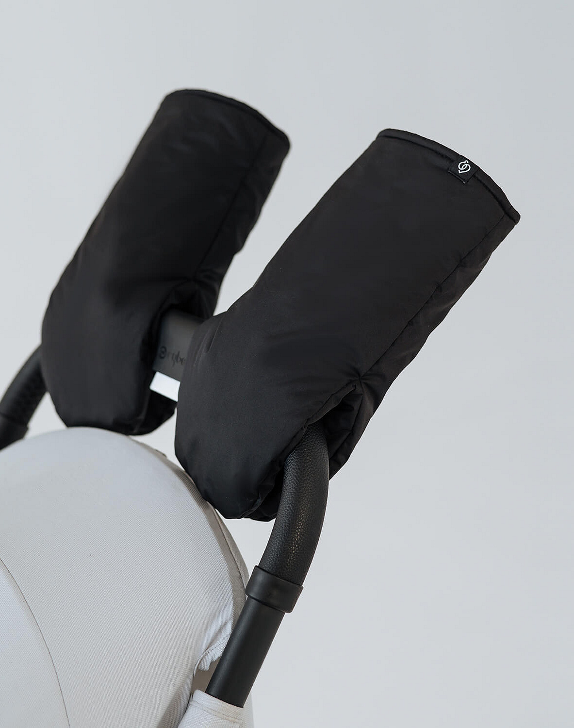 Stroller hand muff