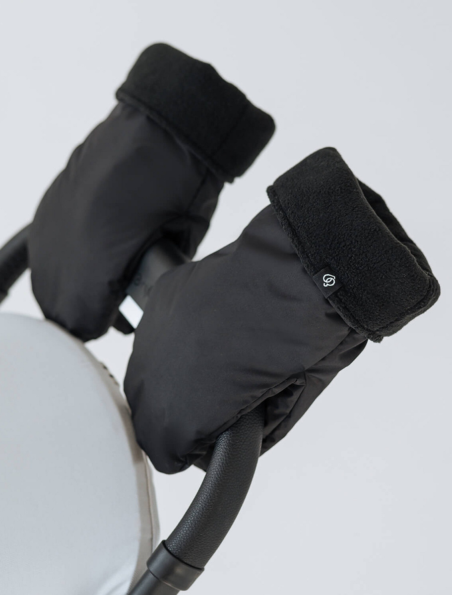 Stroller hand muff