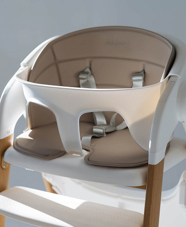 3-in-1 highchair Flex by Love & Carry® - White