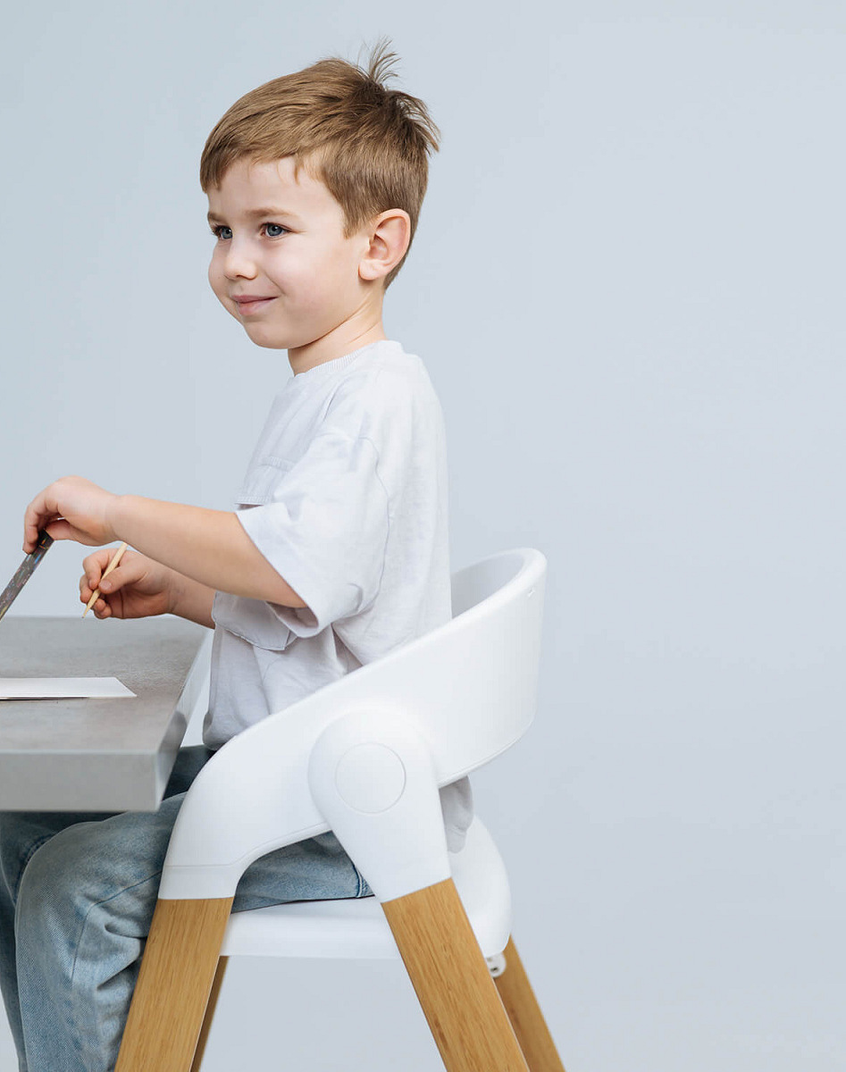 3-in-1 highchair Flex by Love & Carry® - White