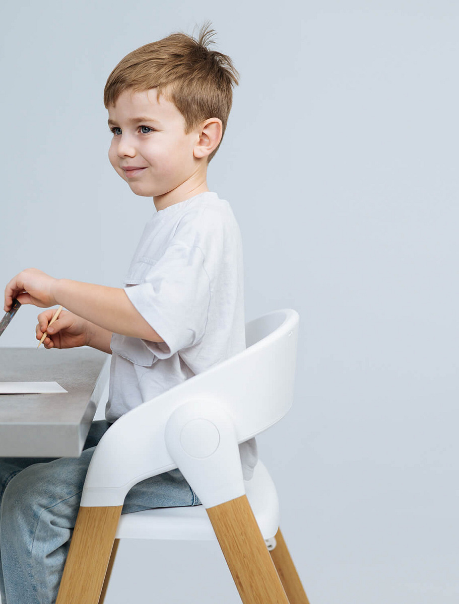 3-in-1 highchair Flex by Love & Carry® - White