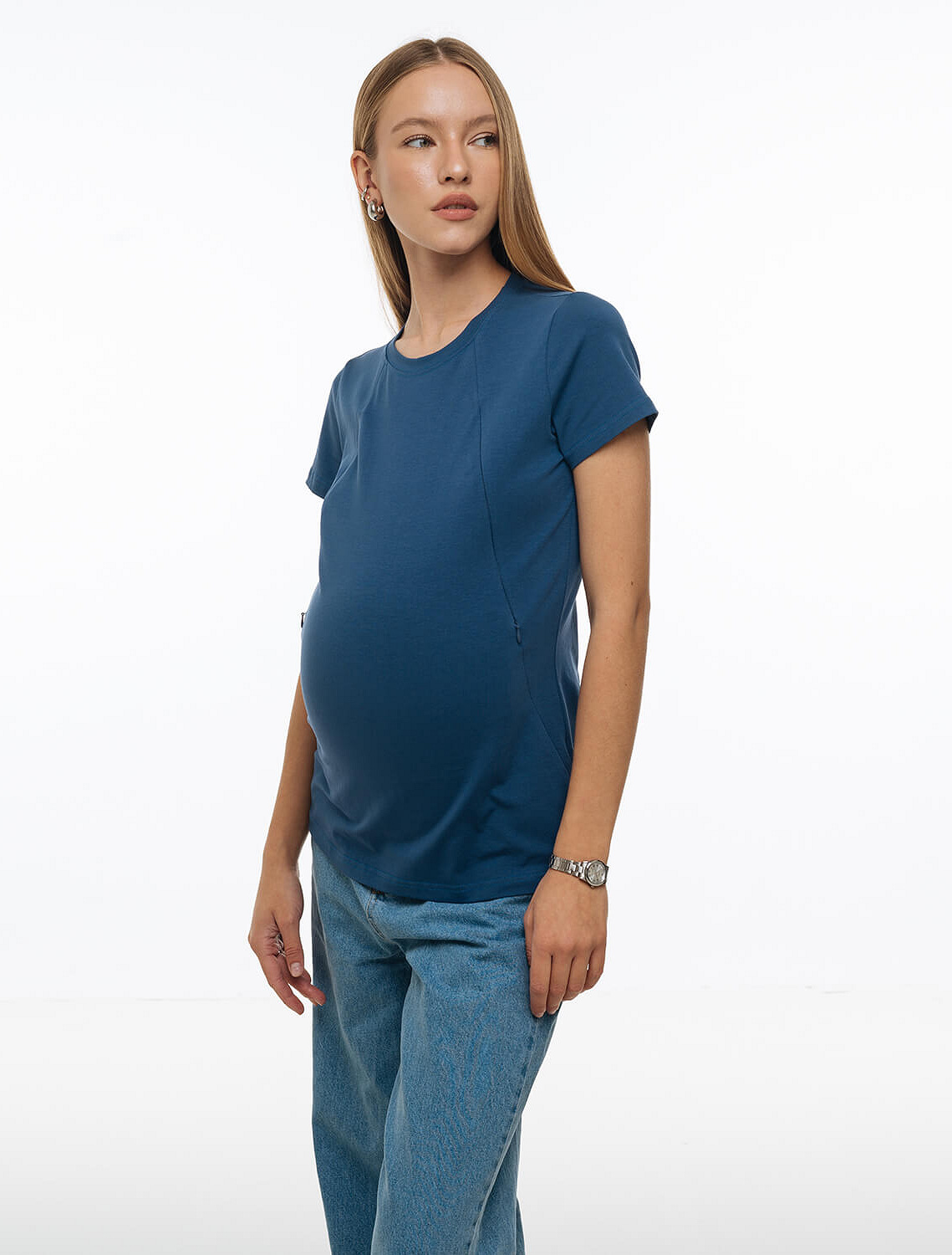 Straight fit maternity and nursing t-shirt