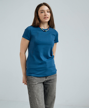 Straight fit maternity and nursing t-shirt