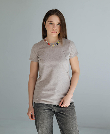 Straight fit maternity and nursing t-shirt