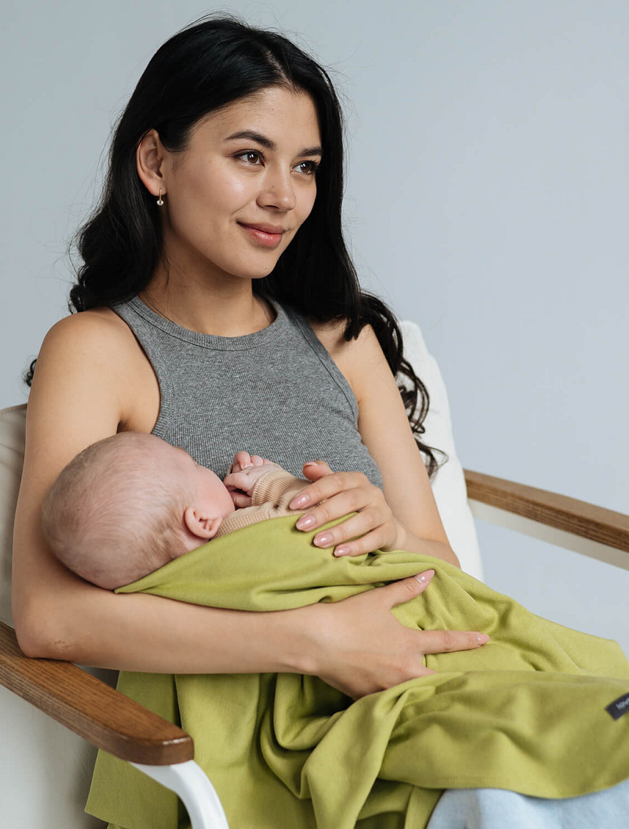 Stretchy swaddle blanket 110 x 90 cm