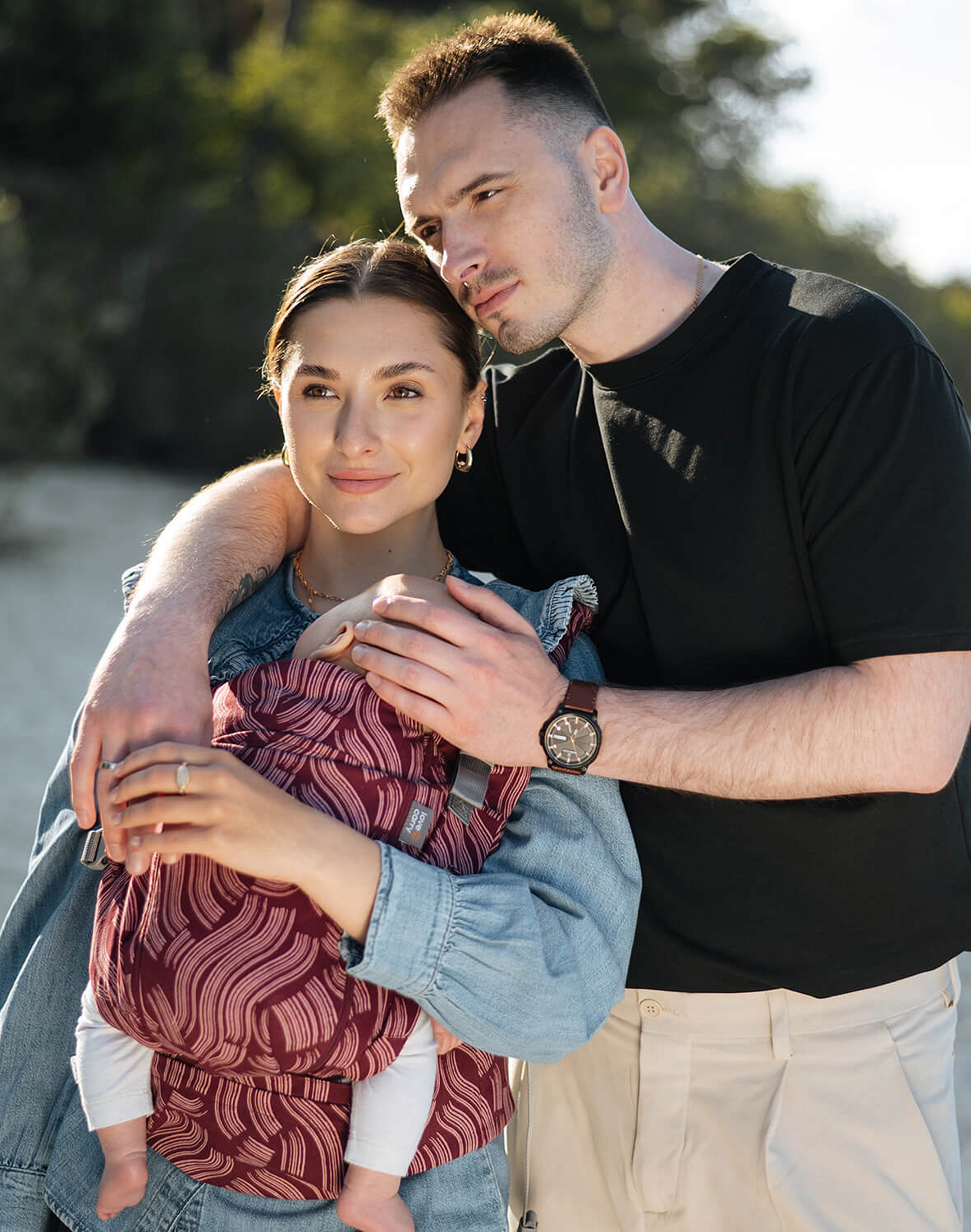 ONE baby carrier