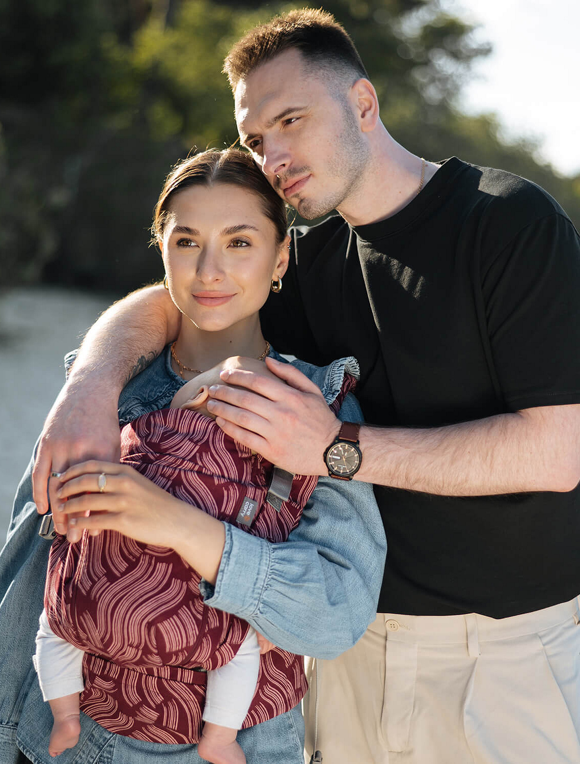 ONE baby carrier