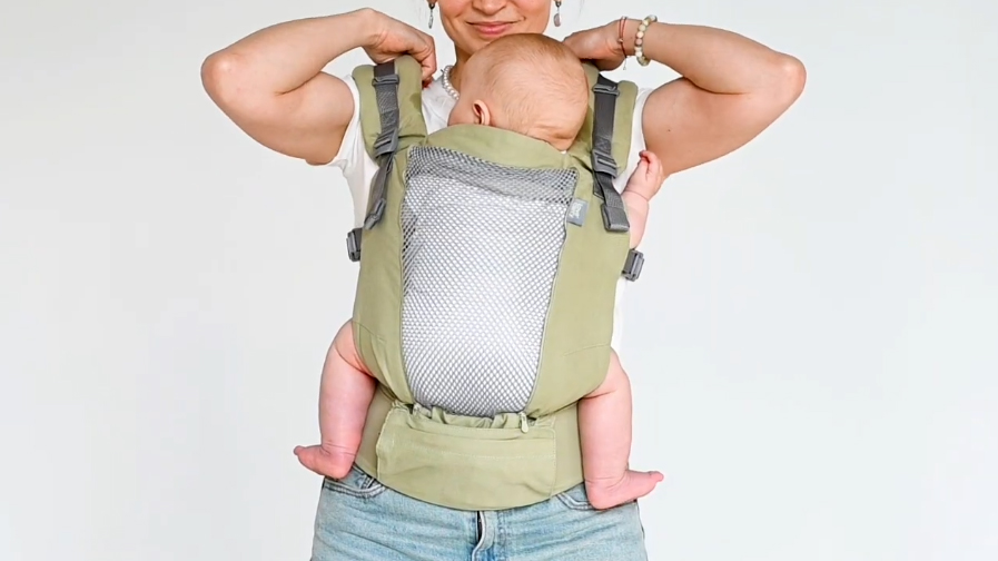 Love & Carry ONE Evo Baby Carrier | How to front carry with crossed straps (4m+)
