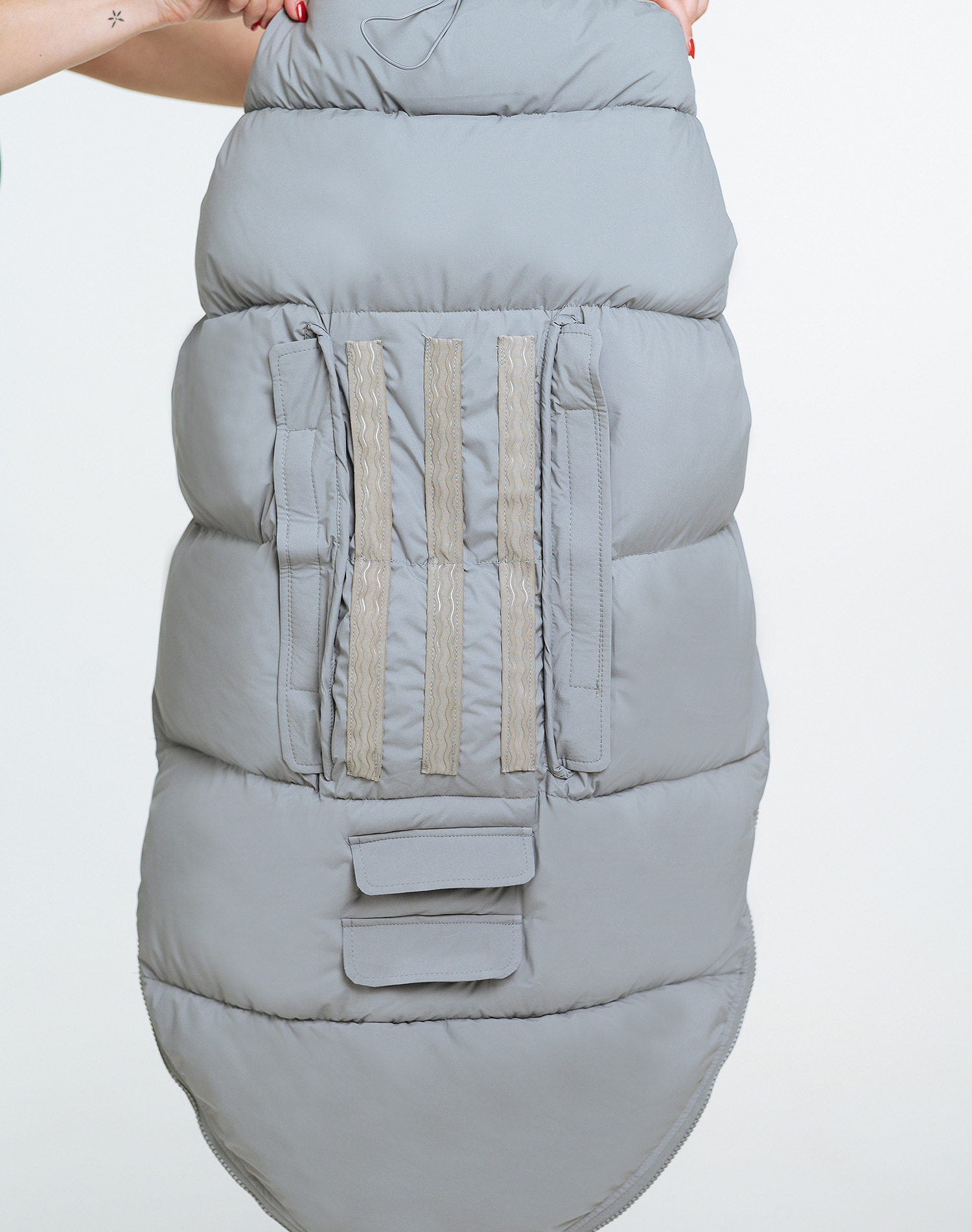 Universal winter footmuff