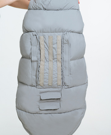 Universal winter footmuff