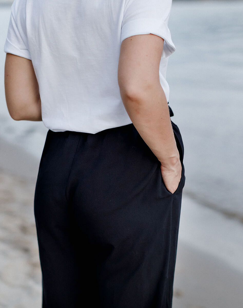 Lightweight maternity culottes