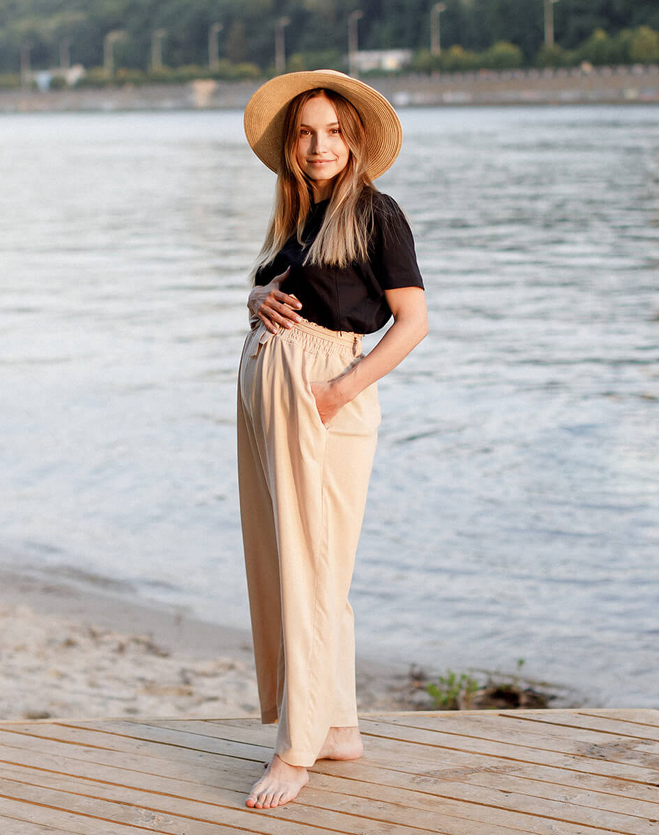 Lightweight maternity culottes