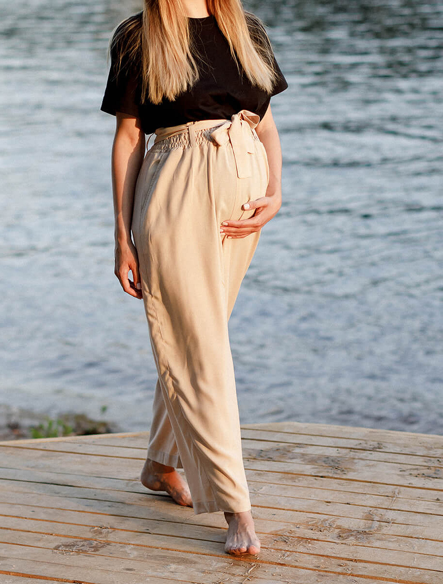 Lightweight maternity culottes