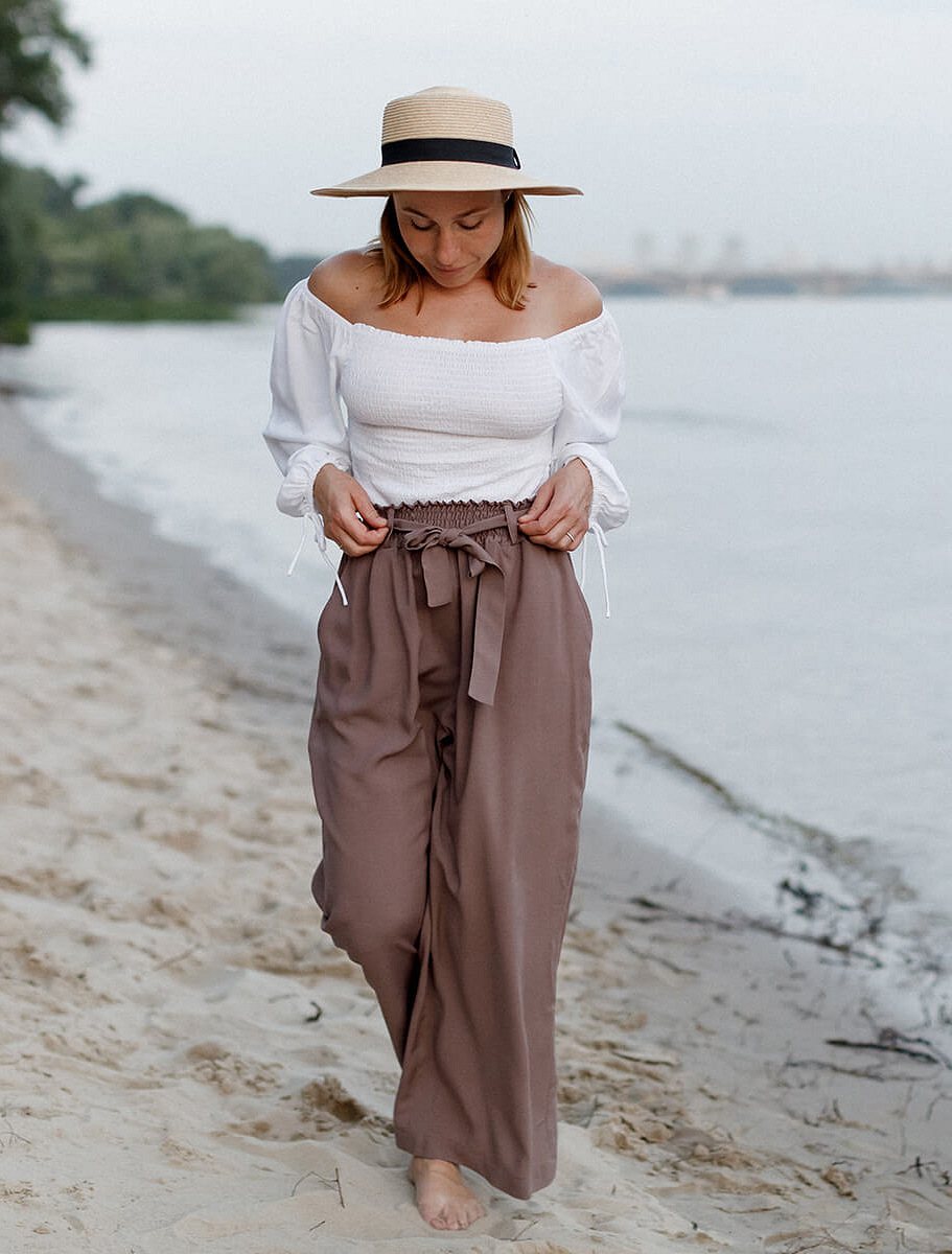 Lightweight maternity culottes