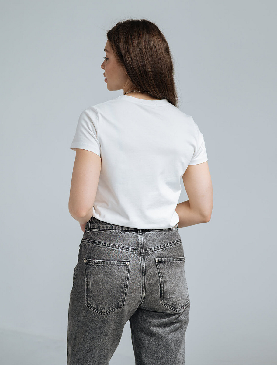 Straight fit maternity and nursing t-shirt