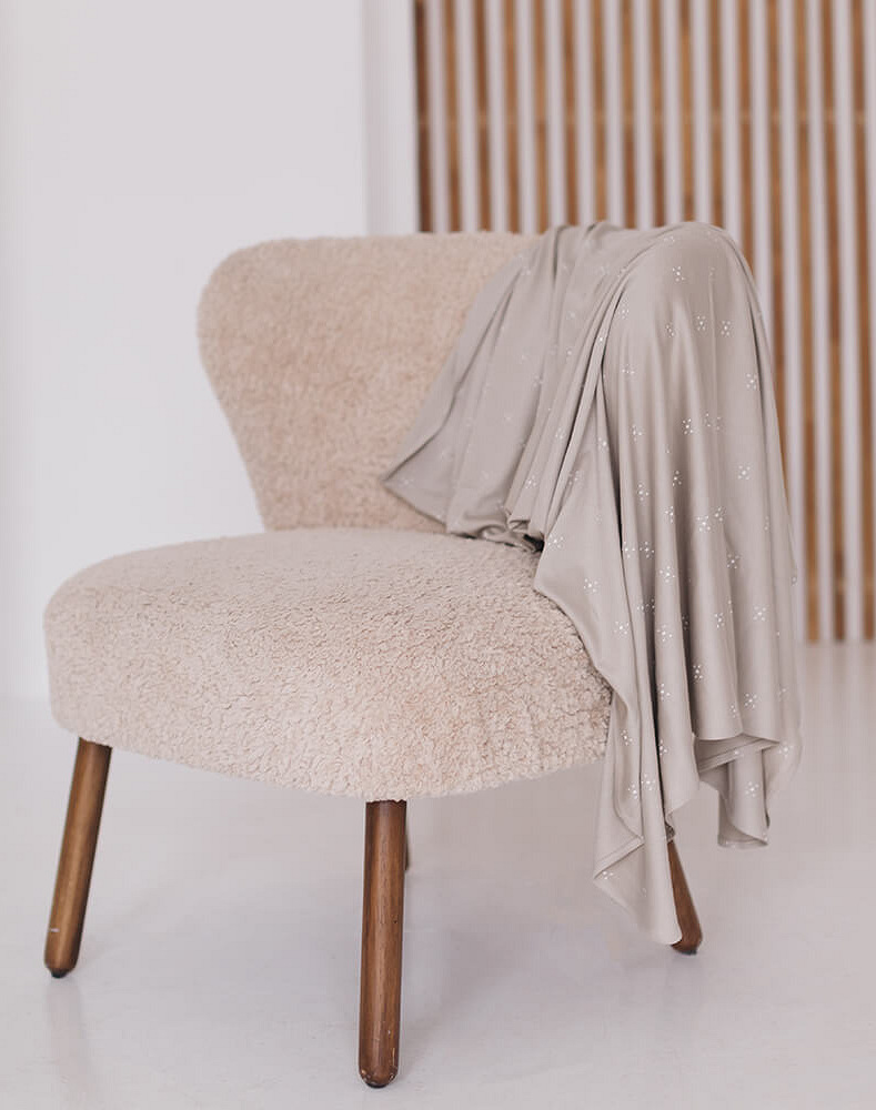 Stretchy swaddle blanket 110 x 90 cm