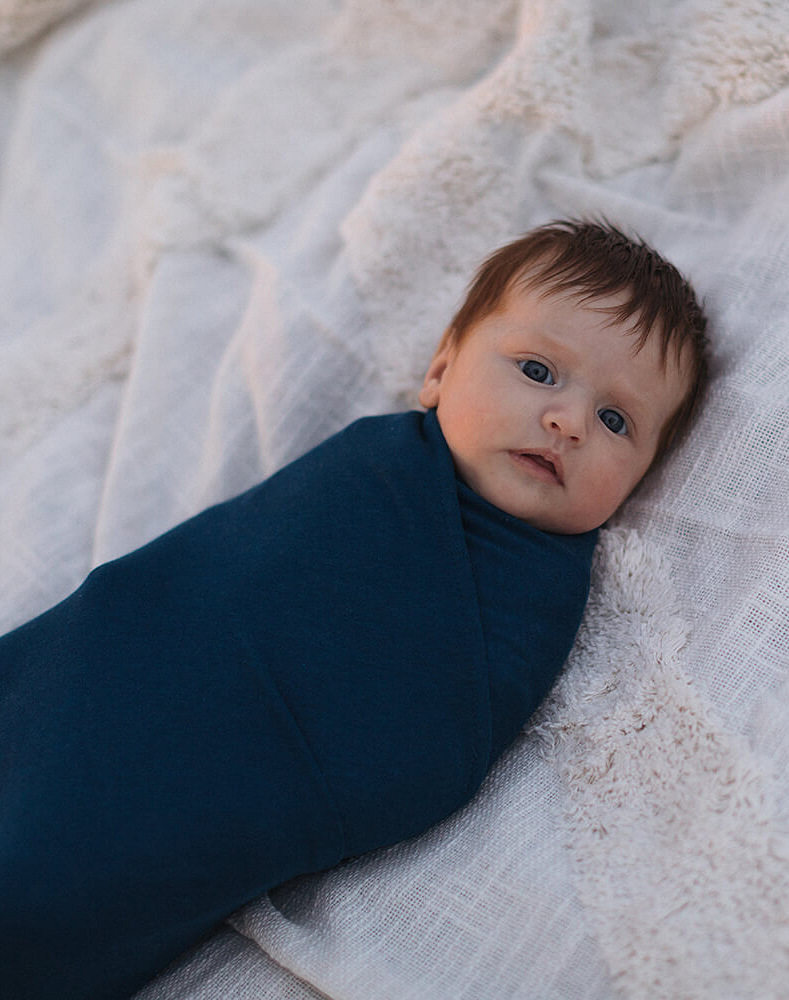 Stretchy swaddle blanket 110 x 90 cm