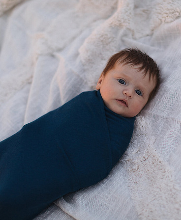 Stretchy swaddle blanket 110 x 90 cm